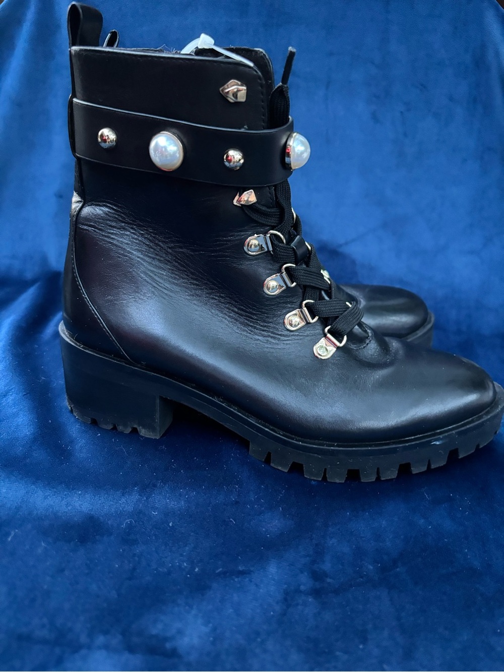 Karl Lagerfeld Black Pearl-Stud Lace-Up Lug Boots size 7 - Picture 5 of 15